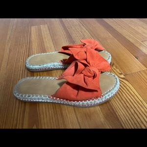 Universal Thread slip on sandals